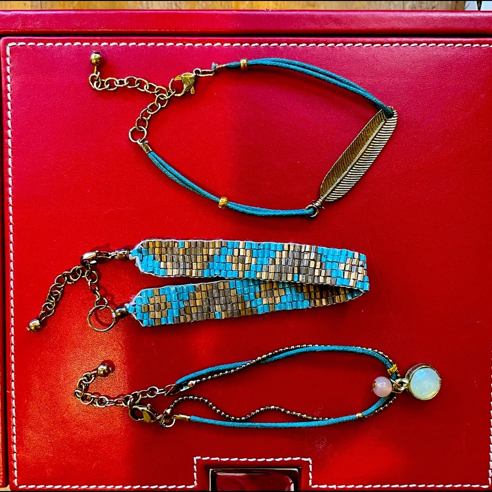 🌻Beautiful NWOT Bracelet set 🌻